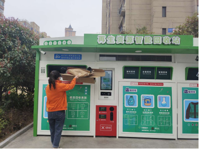 貓先生回收，廢品回收機器，舊衣回收箱，大型廢品回收設(shè)備廠家